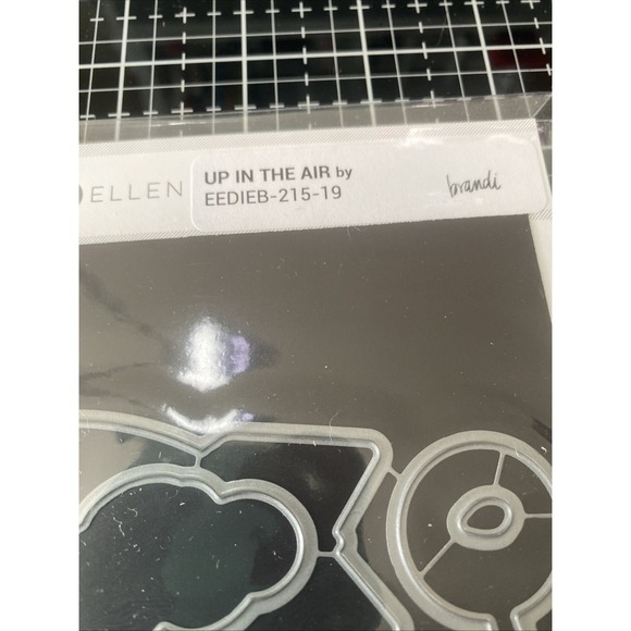 Essentials by Ellen Up On The Air Brandi Metal Cutting Die Set EEDIEB-215-19 New - Picture 2 of 5